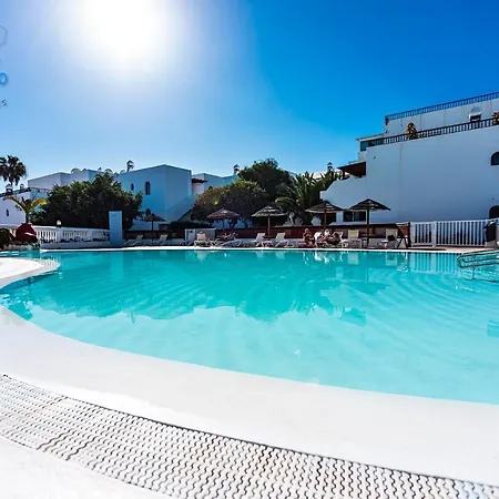 Vivienda Vacacional Tamarindo Costa Teguise Exterior photo